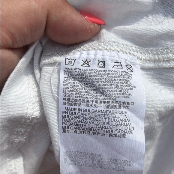 4/$20 Mexx Long Sleeve White and Blue Tees - Picture 6 of 6